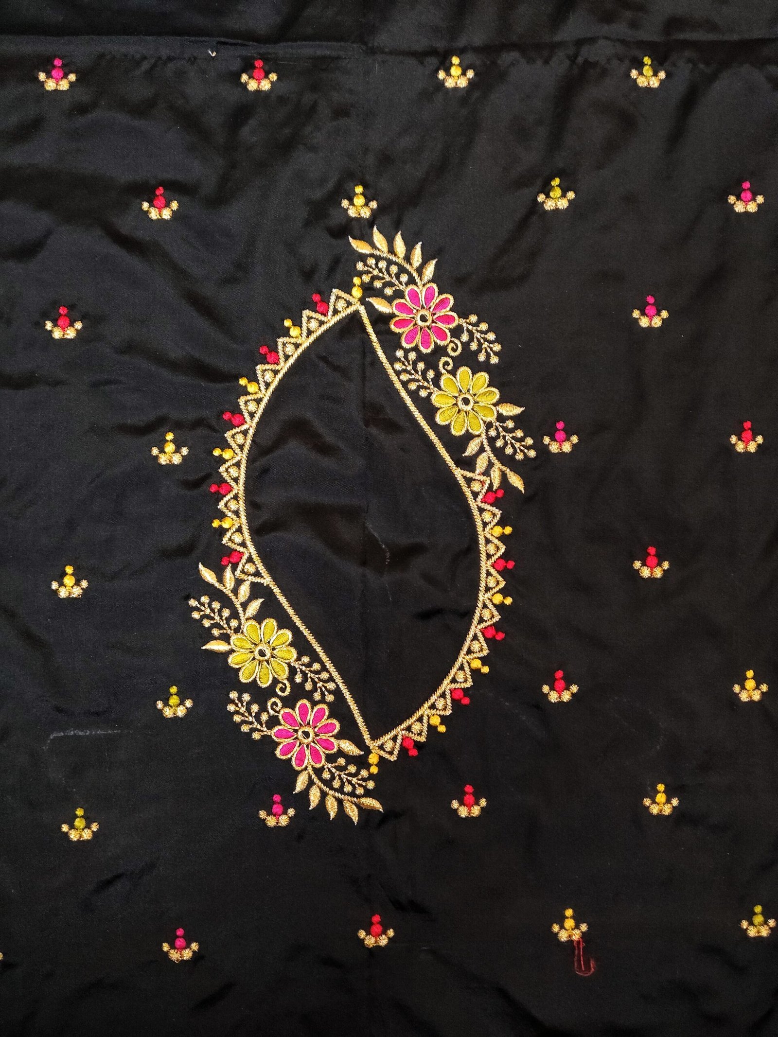 RK10_Black_Multi Color - Image 2