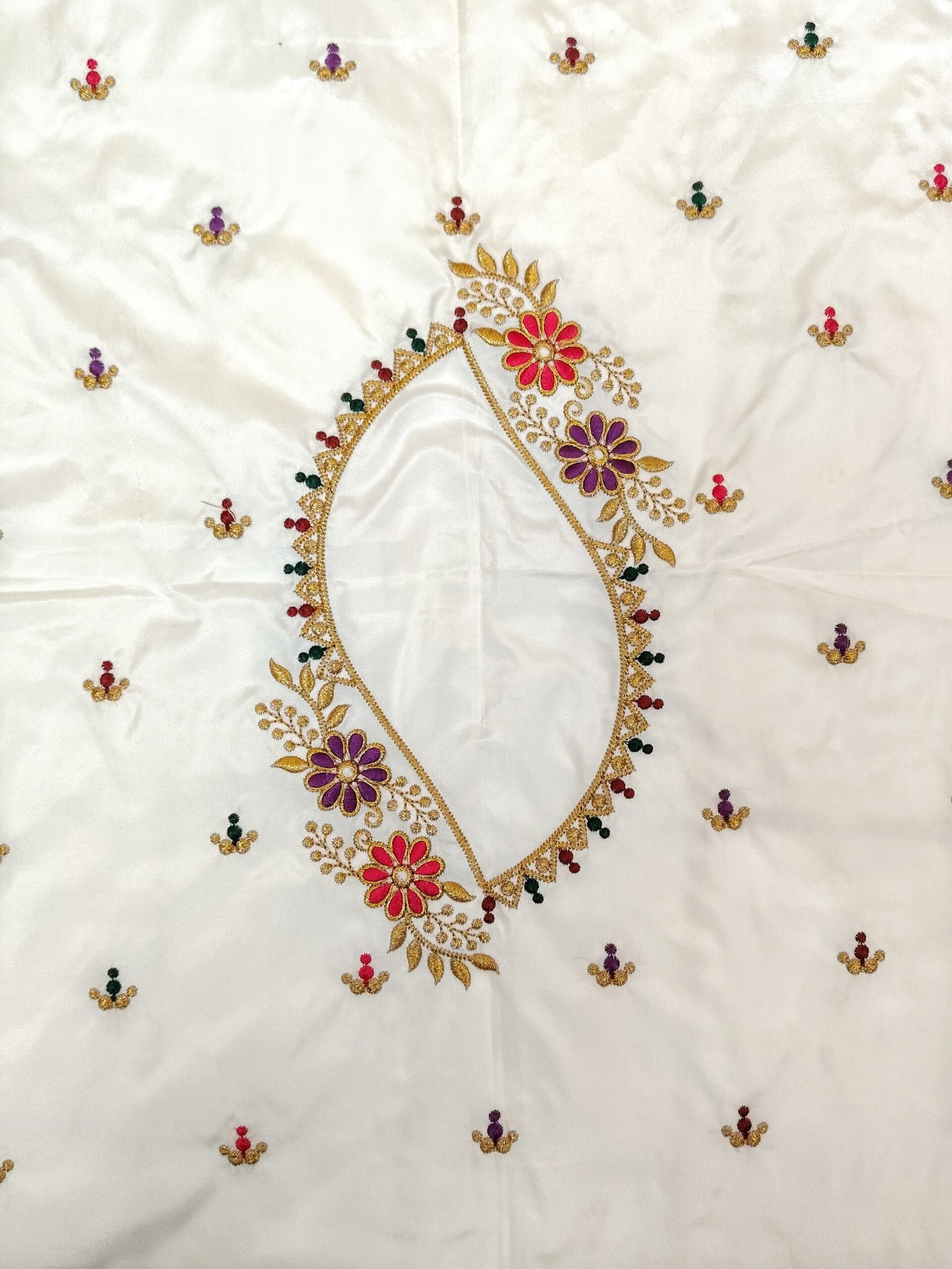 RK10_White_Multi Color - Image 2