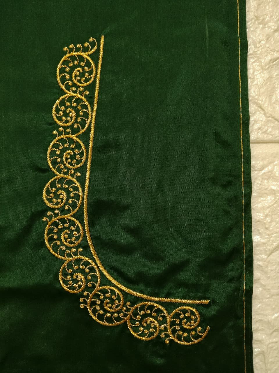 Devi_BottleGreen - Image 3