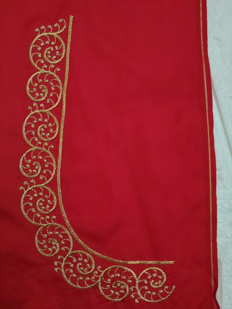 Devi_Red - Image 3