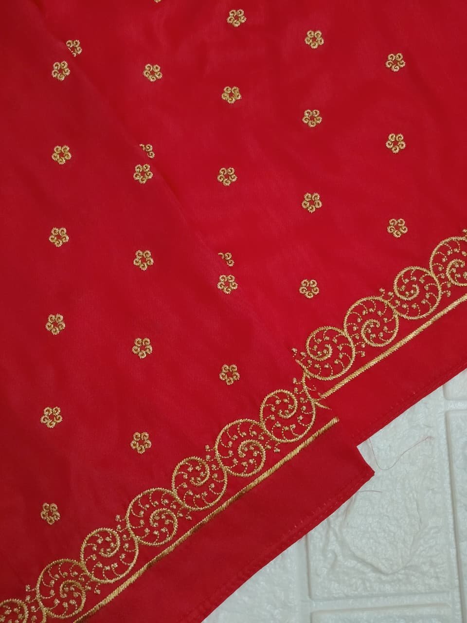 Devi_Red - Image 2