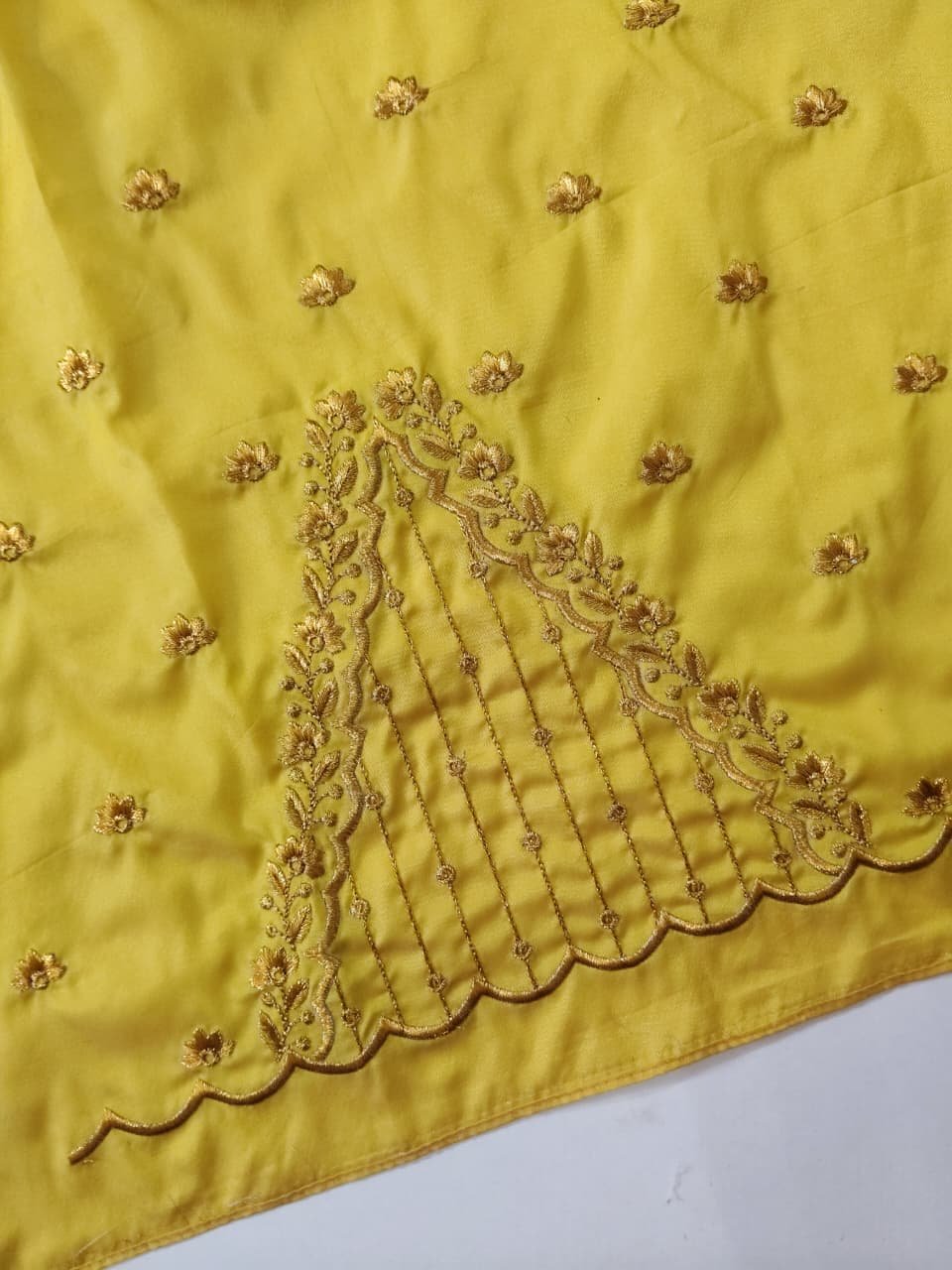 RK555_Light Gold