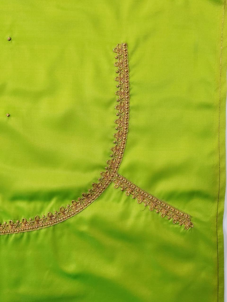 RK599_Parrot Green - Image 3